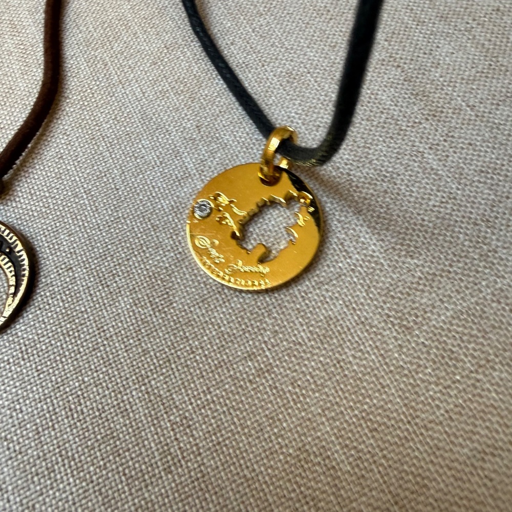 Bundle of 5 Vintage Corded Necklaces - Picture 7 of 11